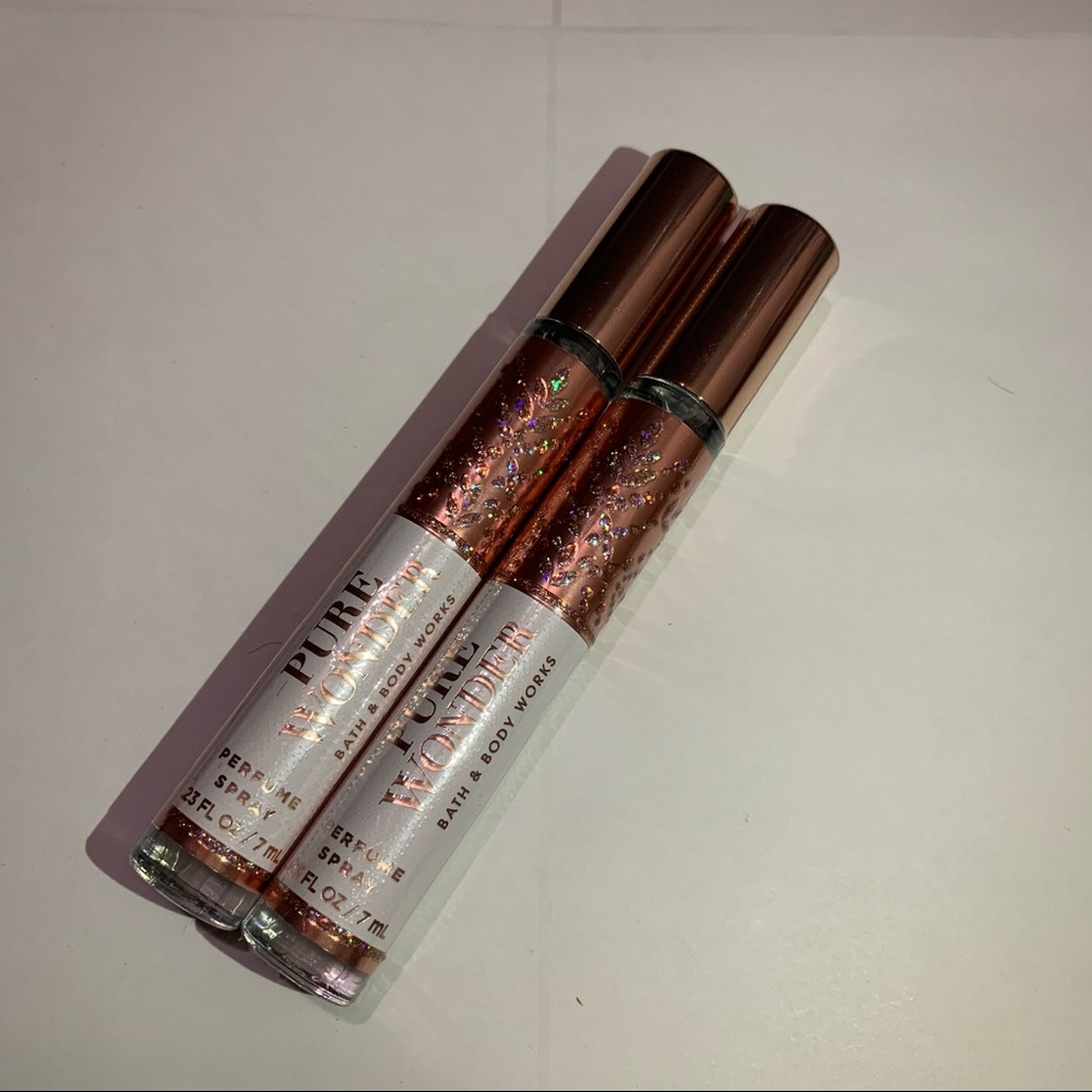 2 X Bath & body works pure wonder spray 7ML